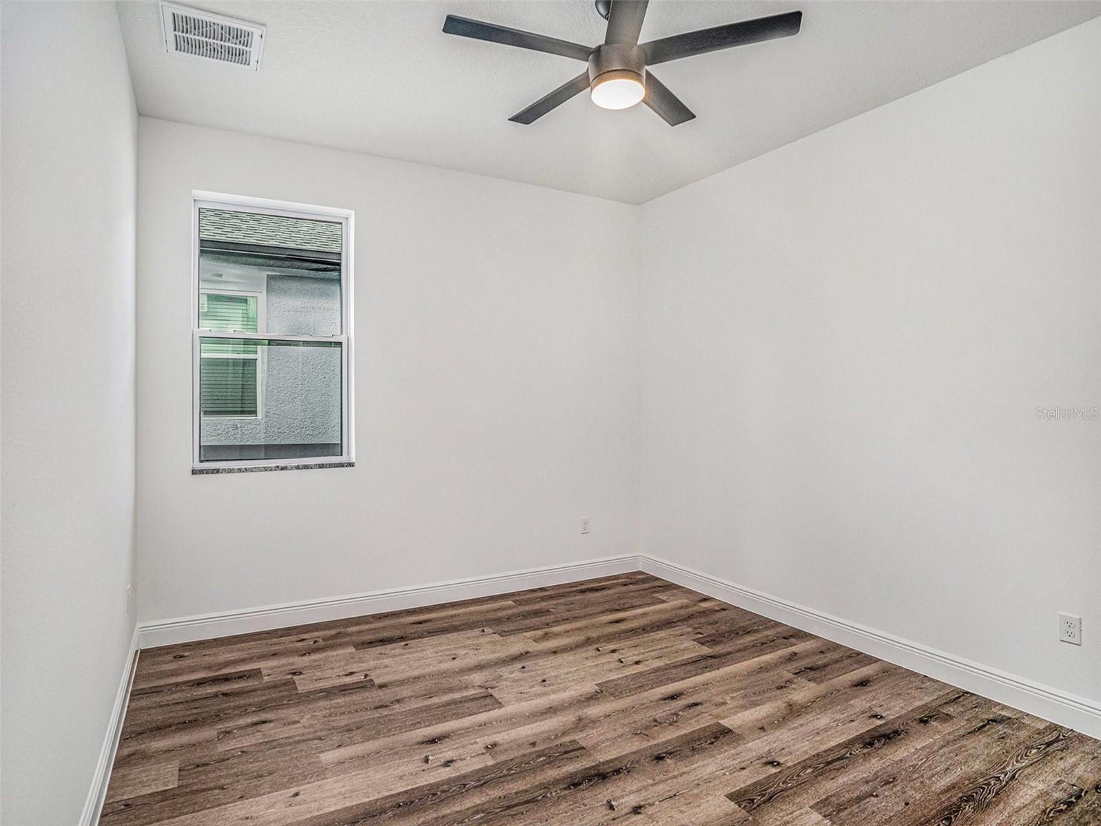 Image 18 of 30 For 3405 Phillips Street