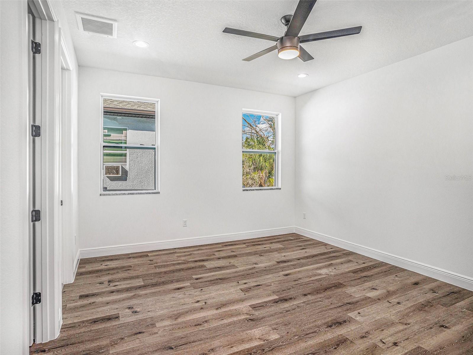 Image 20 of 30 For 3405 Phillips Street