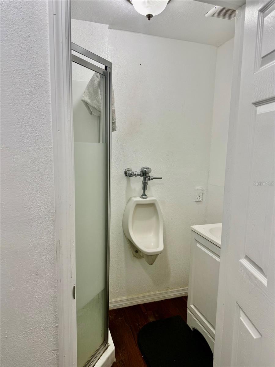 Image 18 of 26 For 3716 32nd Street