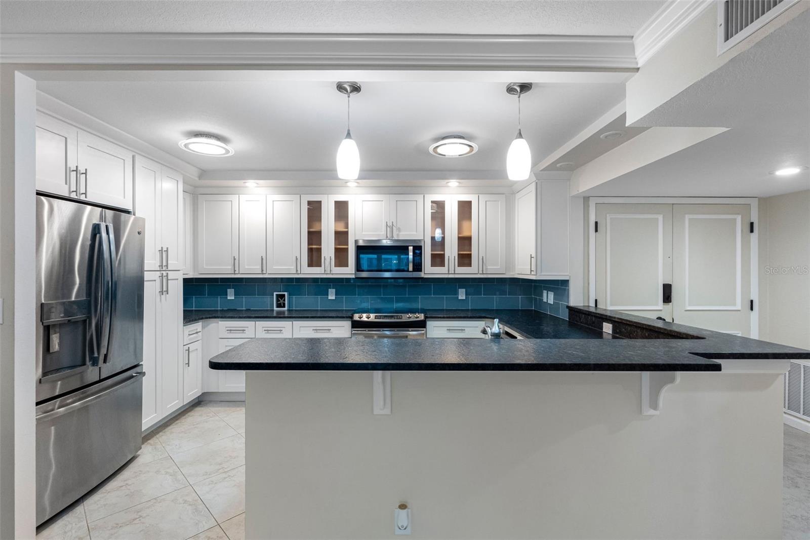 Image 7 of 46 For 1400 Gulf Boulevard 701