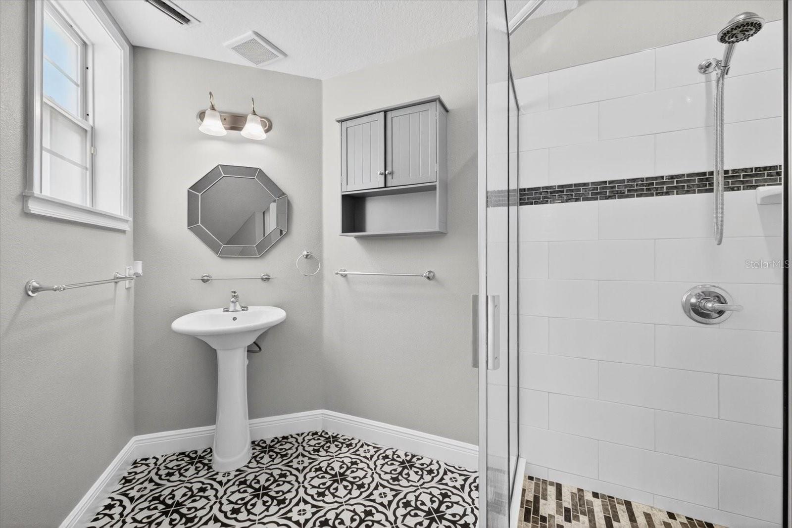 Image 13 of 62 For 8914 Lynn Avenue