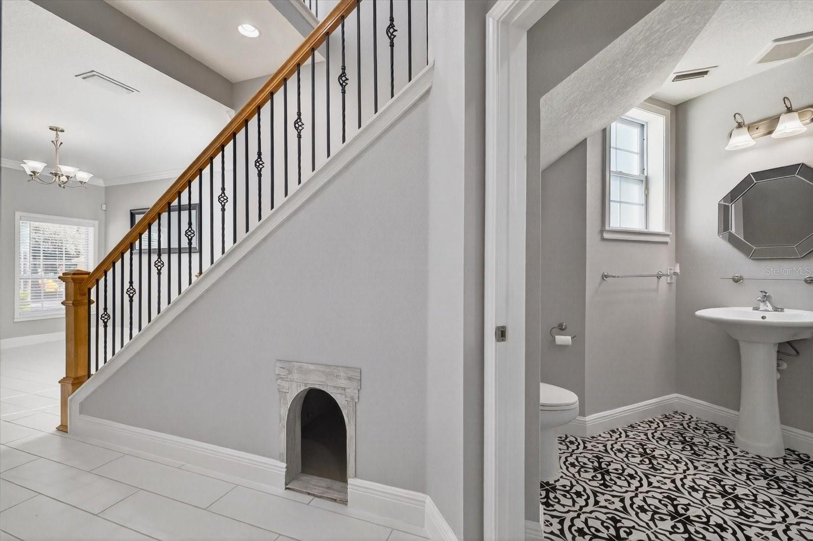 Image 17 of 62 For 8914 Lynn Avenue