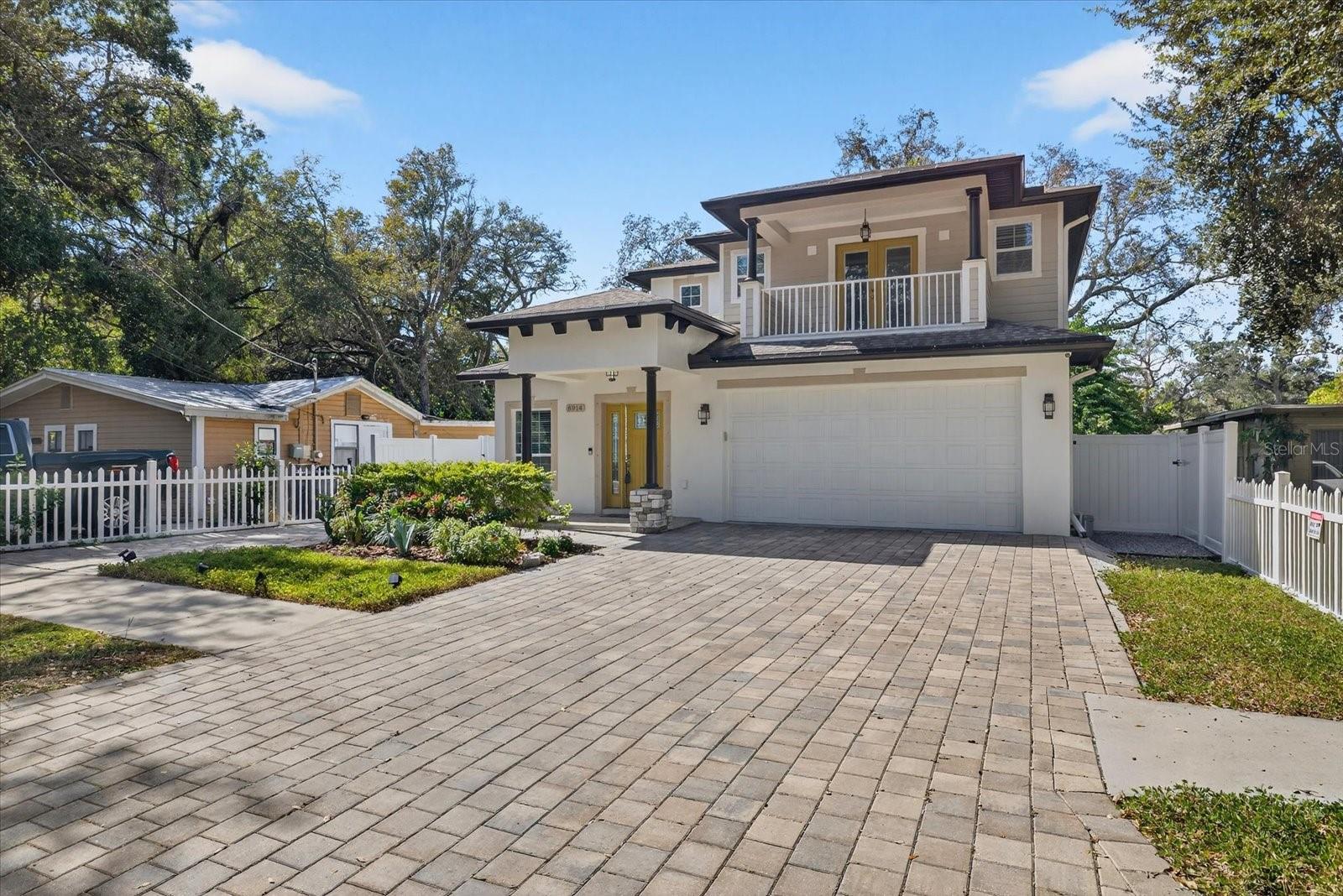 Image 3 of 62 For 8914 Lynn Avenue