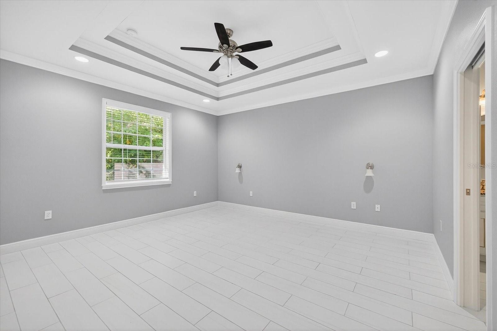 Image 37 of 62 For 8914 Lynn Avenue