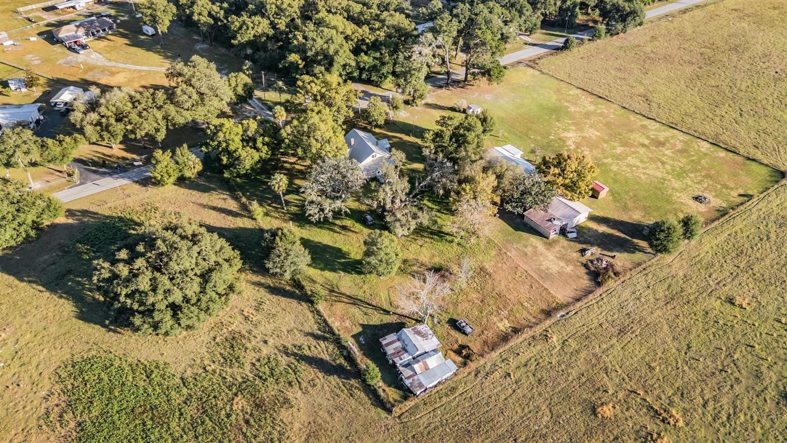 Image 18 of 23 For 7207 Elwood Road