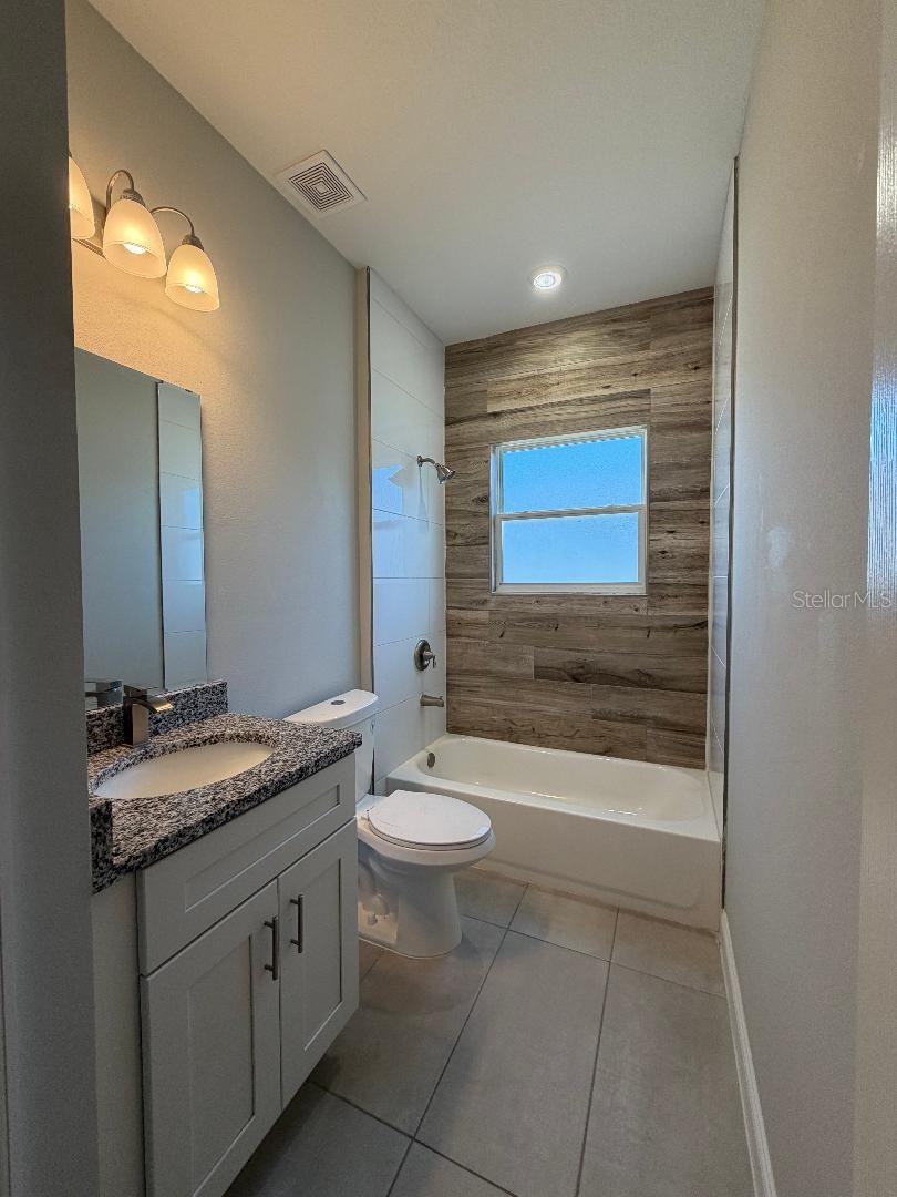 Image 14 of 22 For 754 Marion Oaks Manor