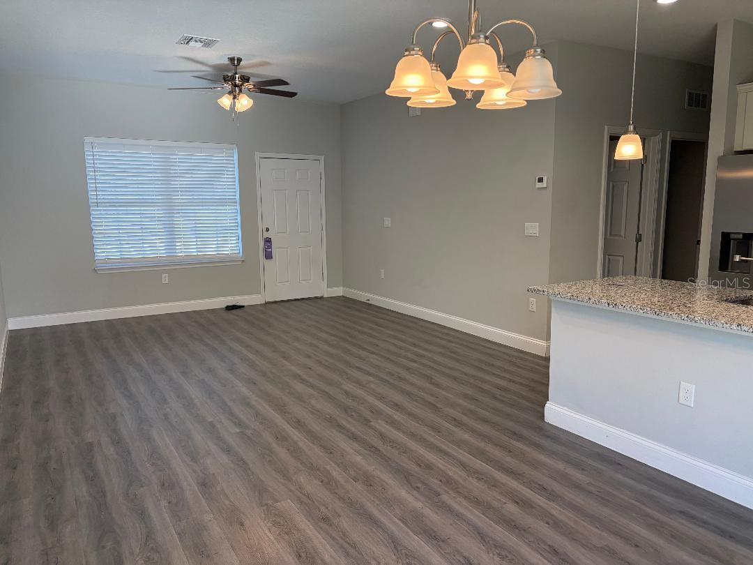 Image 5 of 22 For 754 Marion Oaks Manor