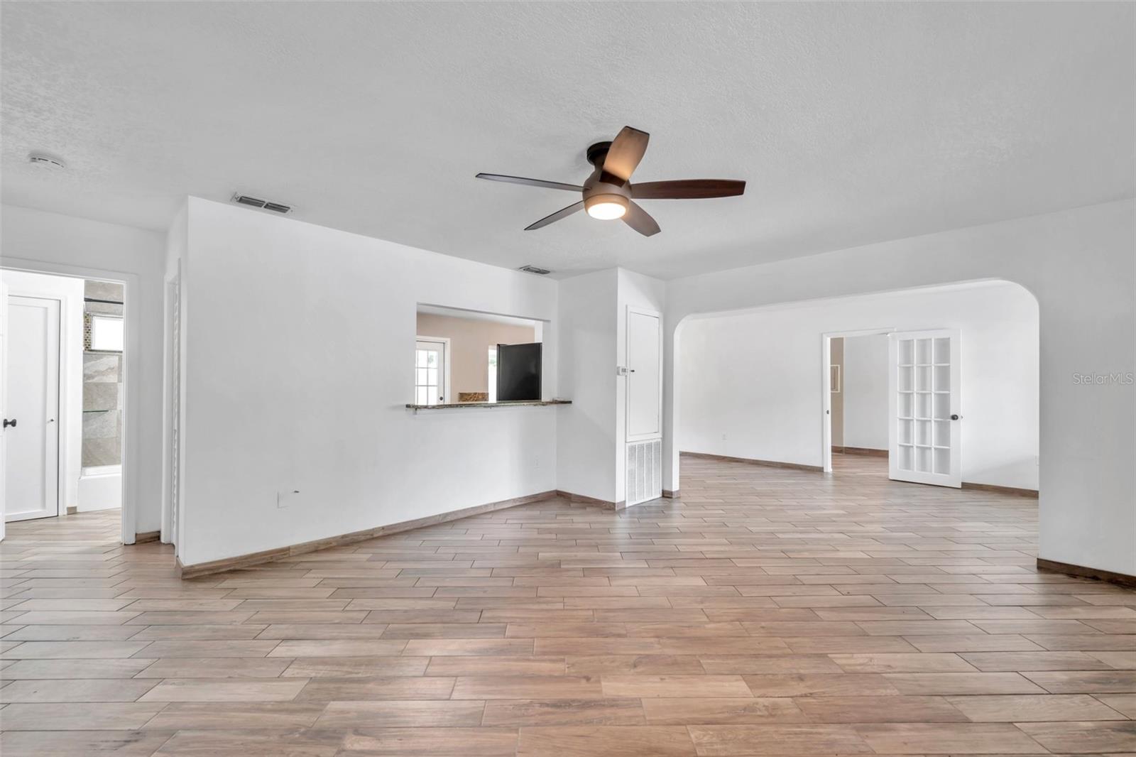 Image 12 of 28 For 125 5th Avenue N