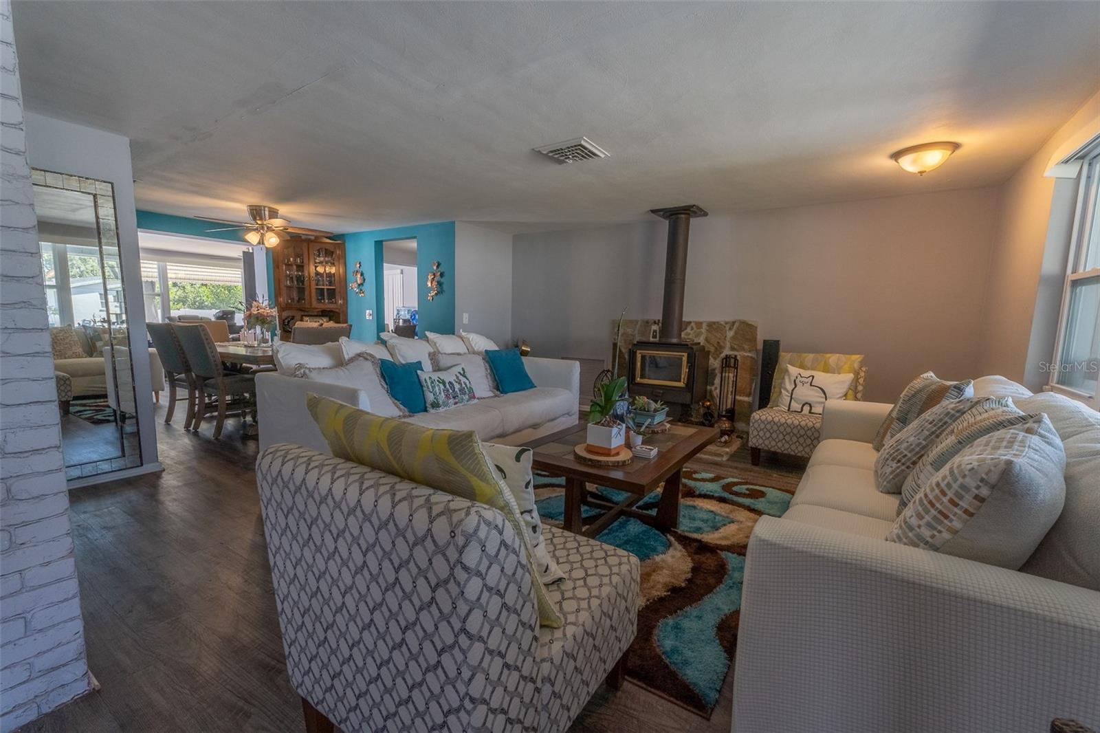 Image 4 of 23 For 5126 Rosewood Drive