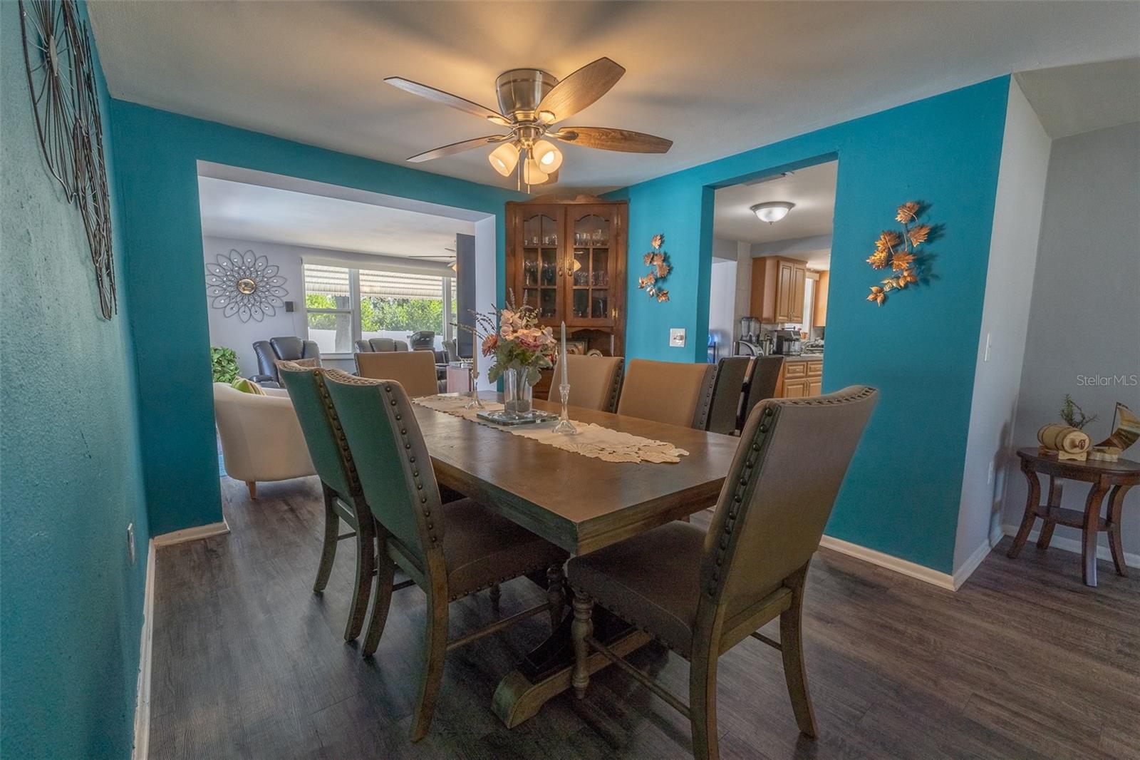 Image 8 of 23 For 5126 Rosewood Drive