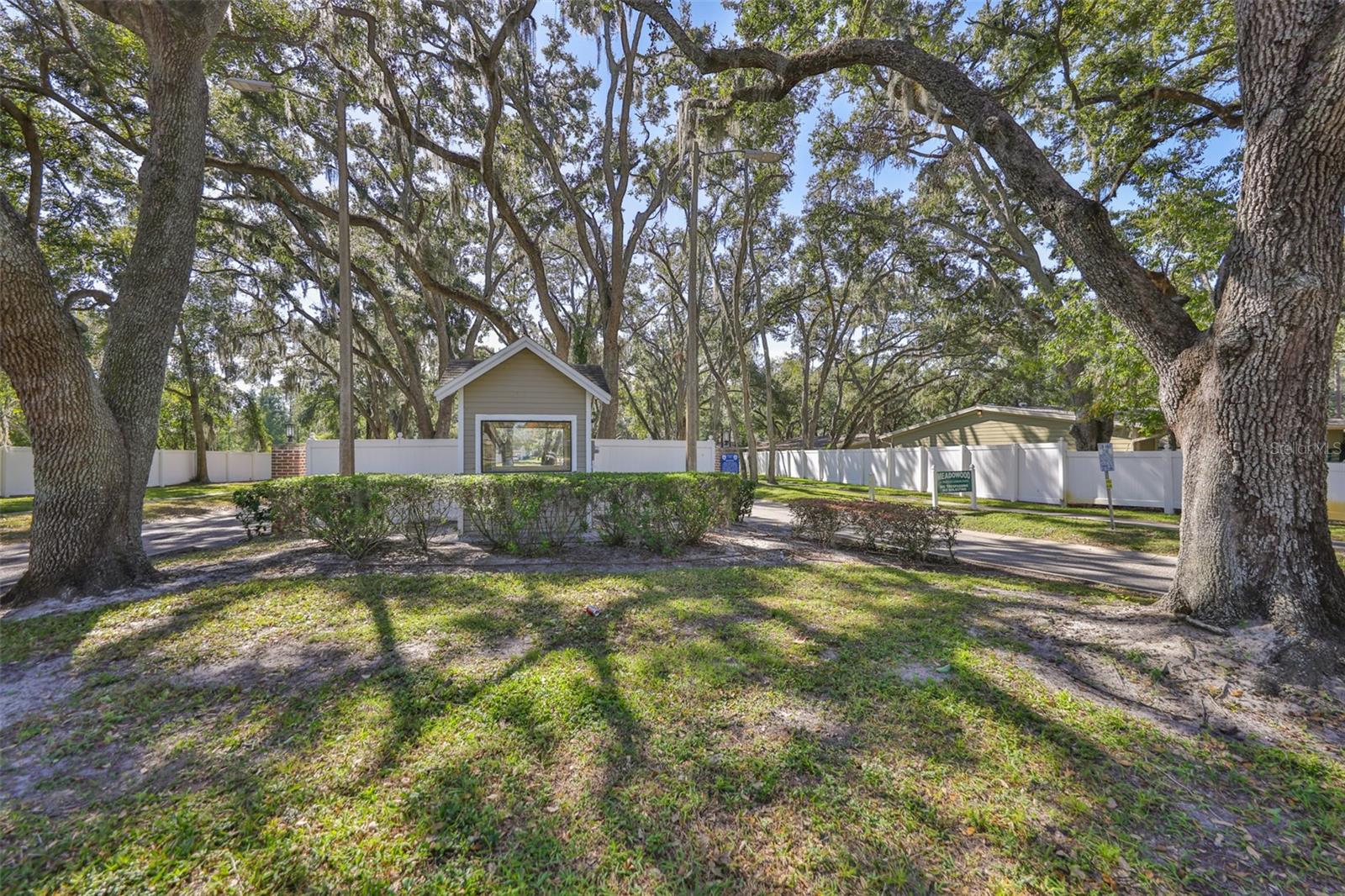 Image 27 of 30 For 8616 Palm Lane