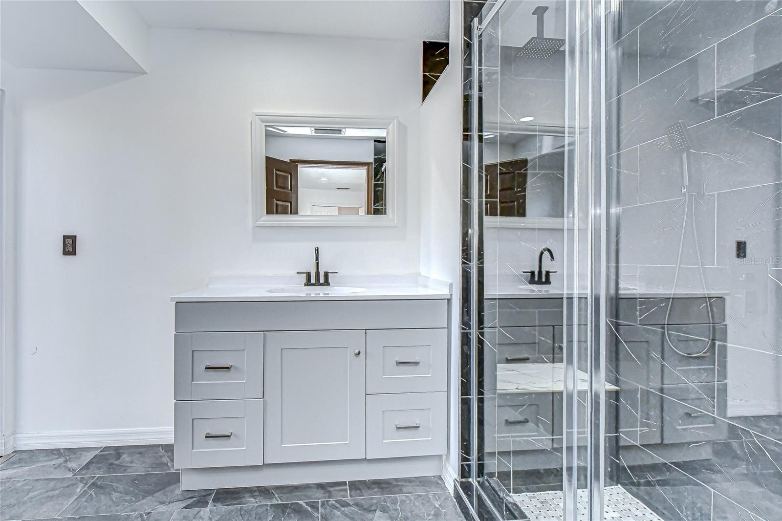 Listing photo id 15 for 2102 Doefield Court