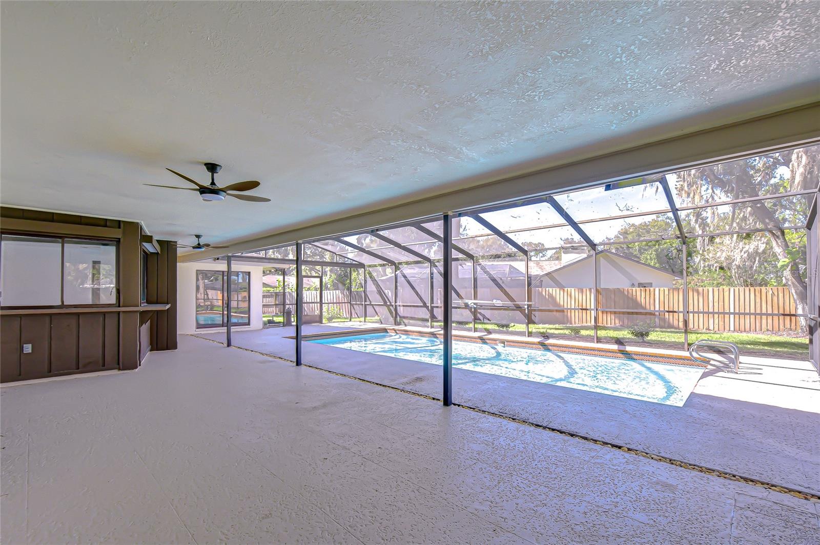 Listing photo id 25 for 2102 Doefield Court
