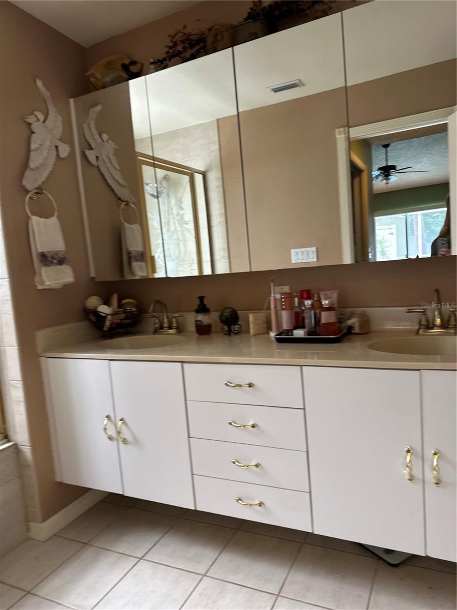 Image 9 of 18 For 8313 Wrens Way