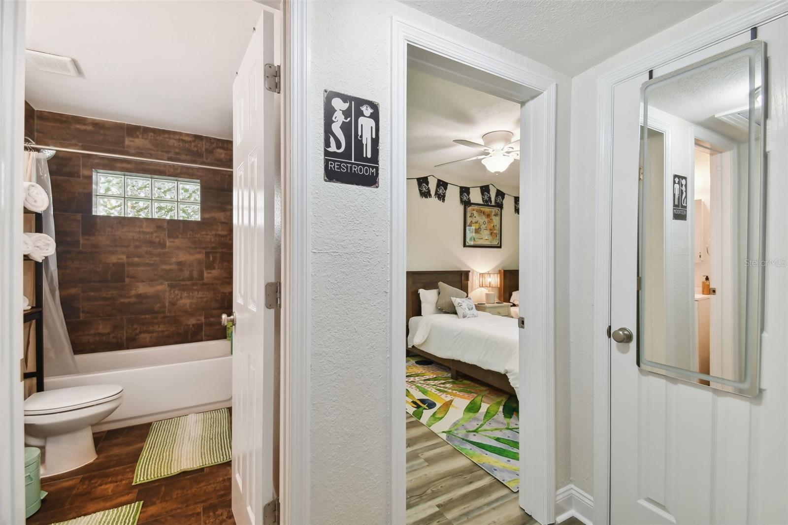 Image 12 of 37 For 4324 Clark Avenue