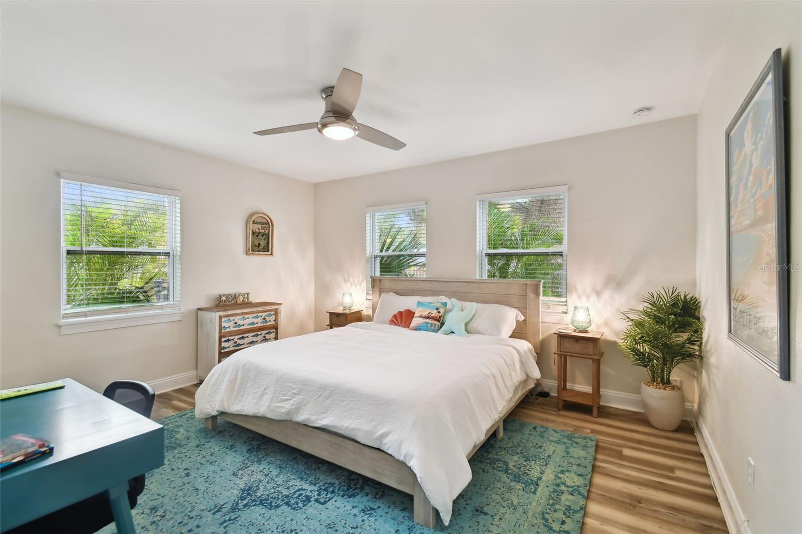 Image 15 of 37 For 4324 Clark Avenue