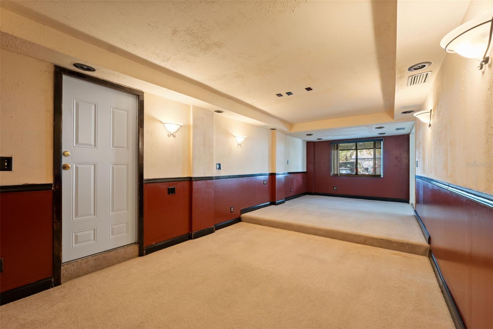 Image 13 of 36 For 703 114th Avenue