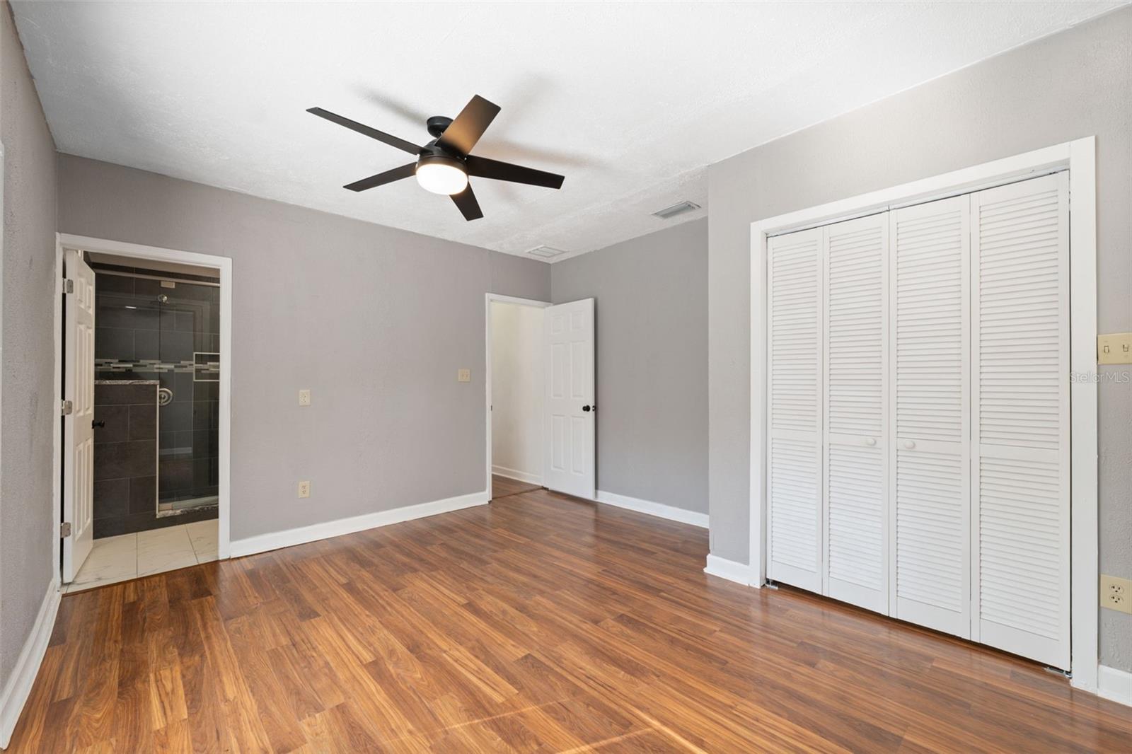 Image 22 of 36 For 703 114th Avenue