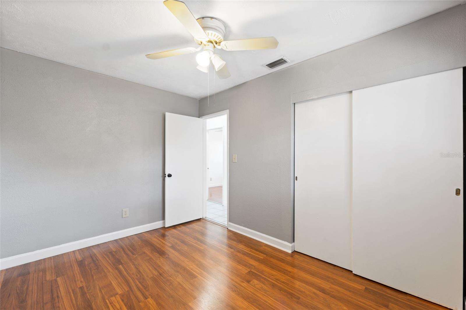 Image 29 of 36 For 703 114th Avenue