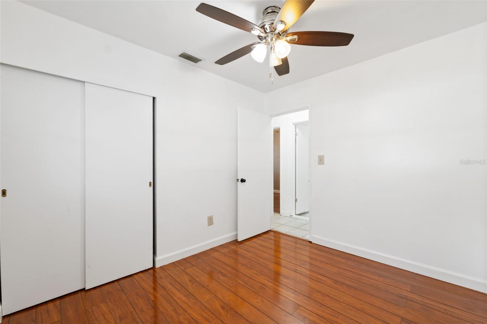 Image 31 of 36 For 703 114th Avenue