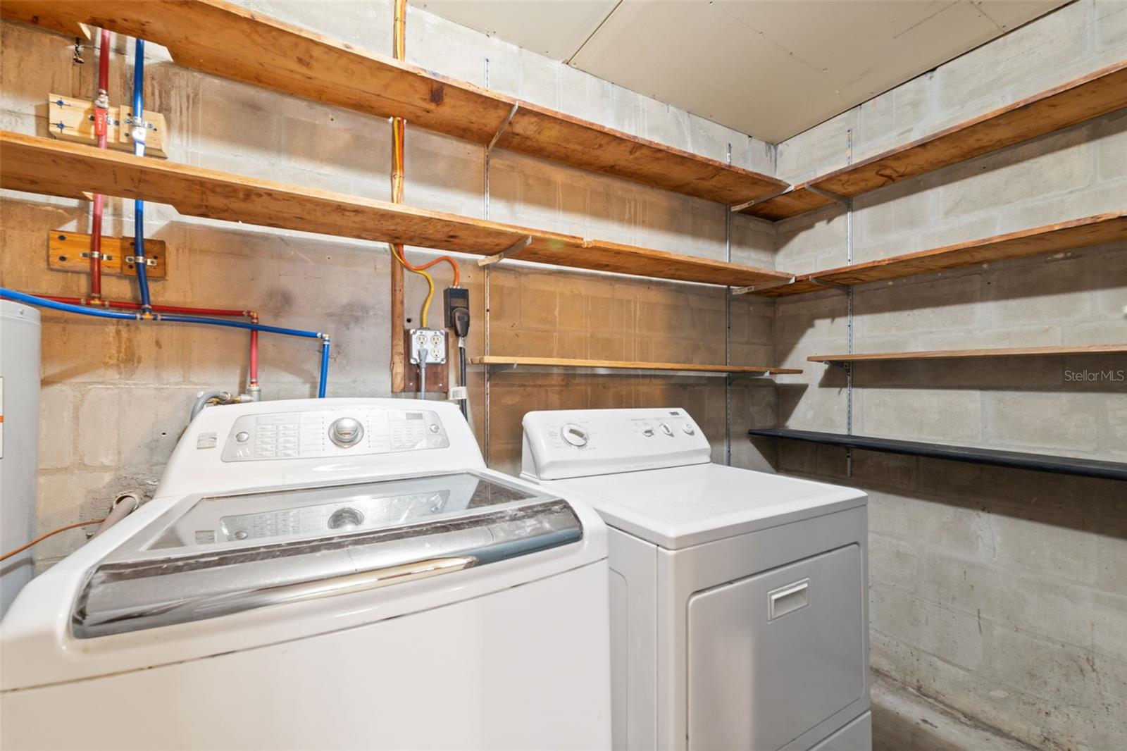 Image 32 of 36 For 703 114th Avenue