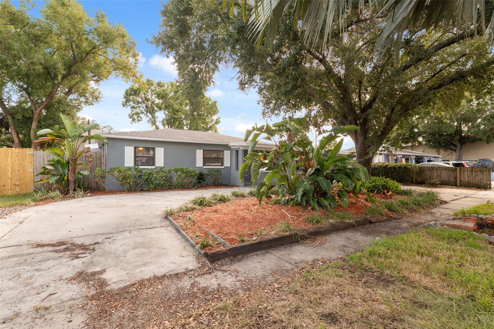 Image 6 of 36 For 703 114th Avenue