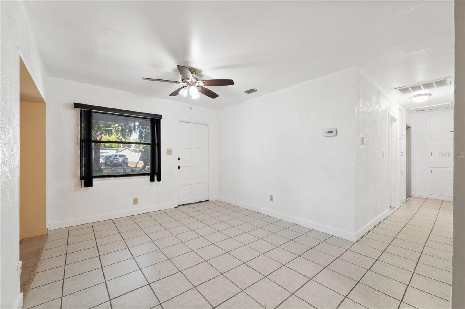 Image 9 of 36 For 703 114th Avenue