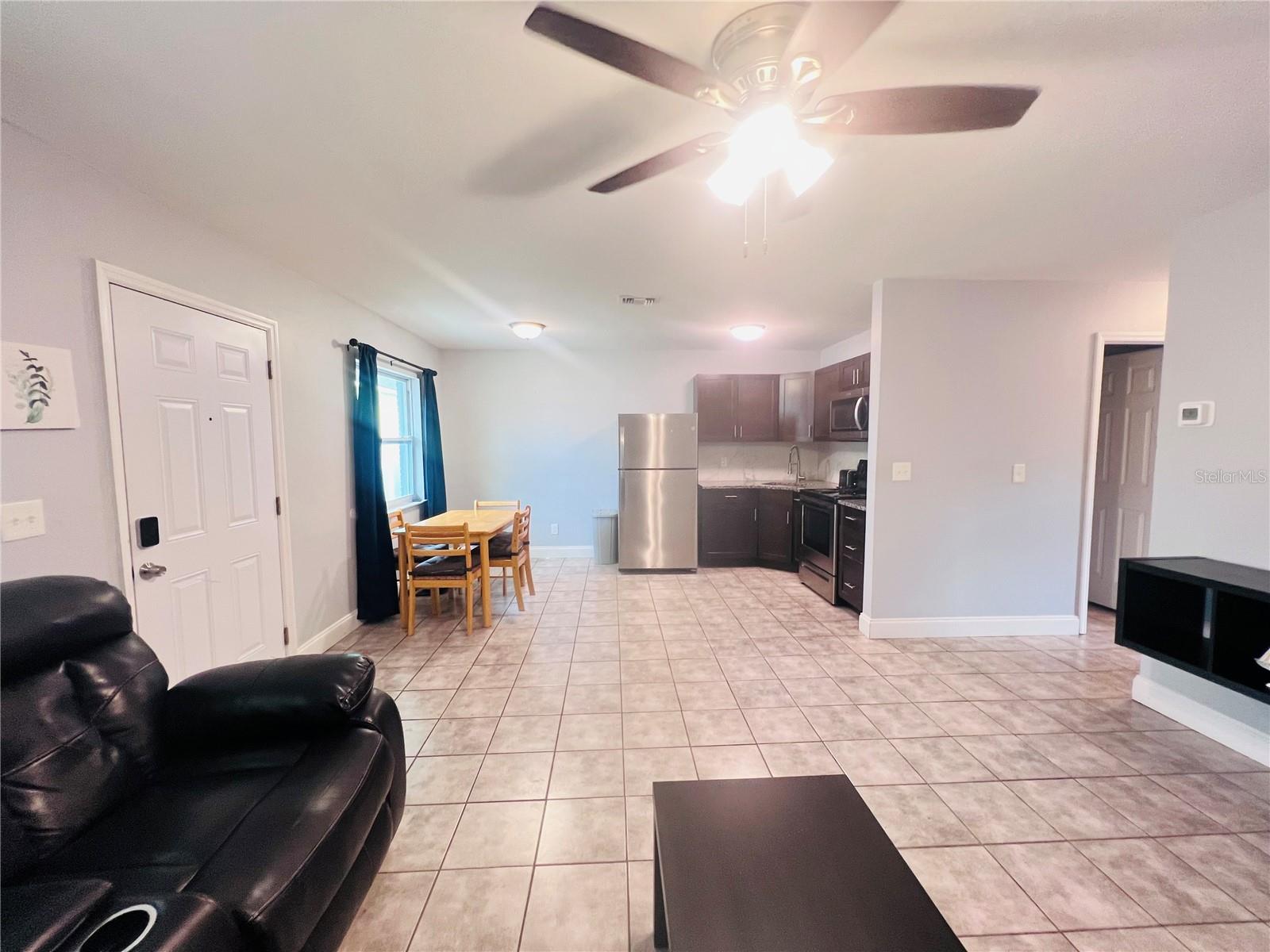 Image 11 of 20 For 5202 Laurel Place