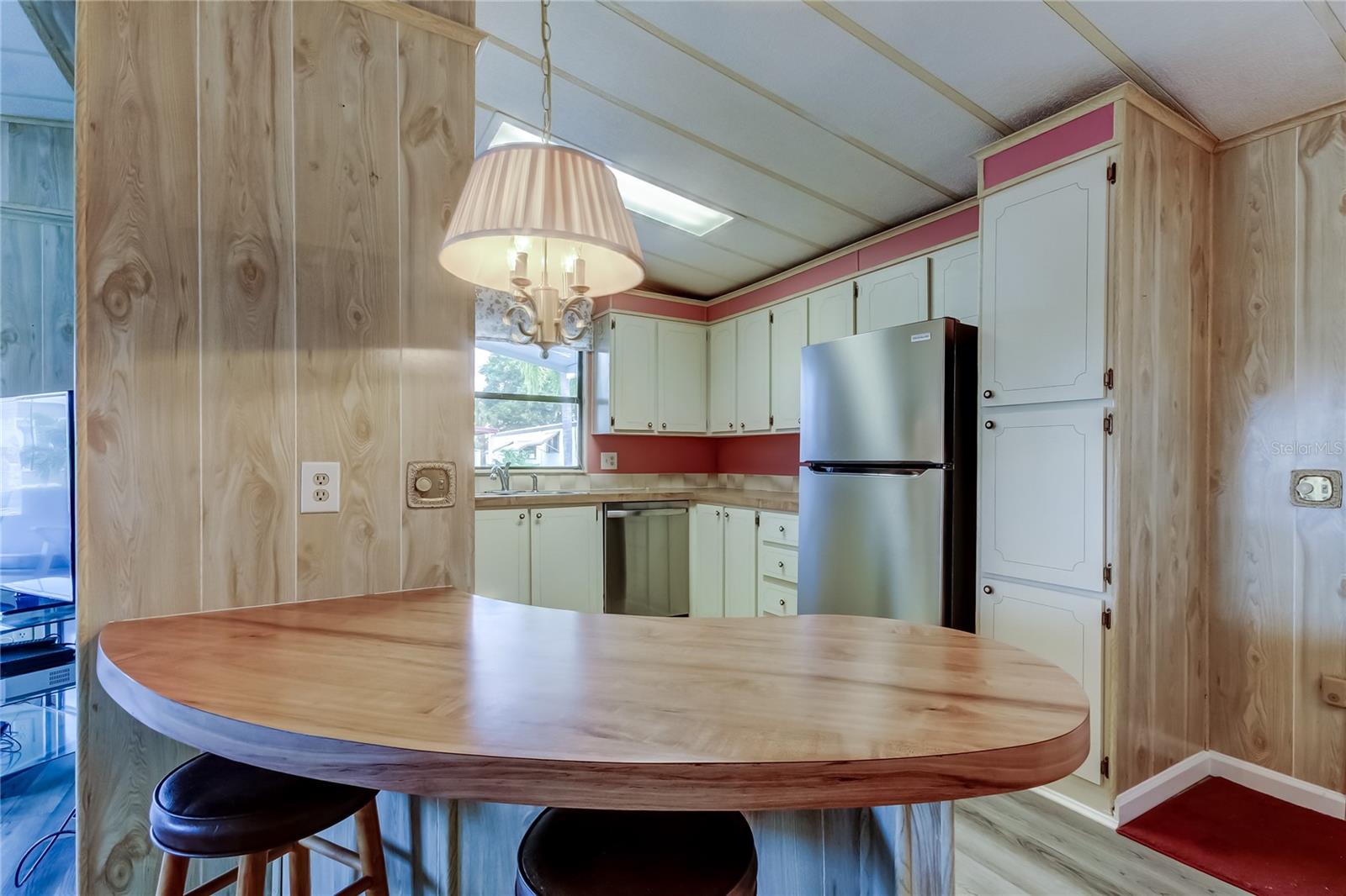 Image 10 of 56 For 39820 Us Highway 19 N 222