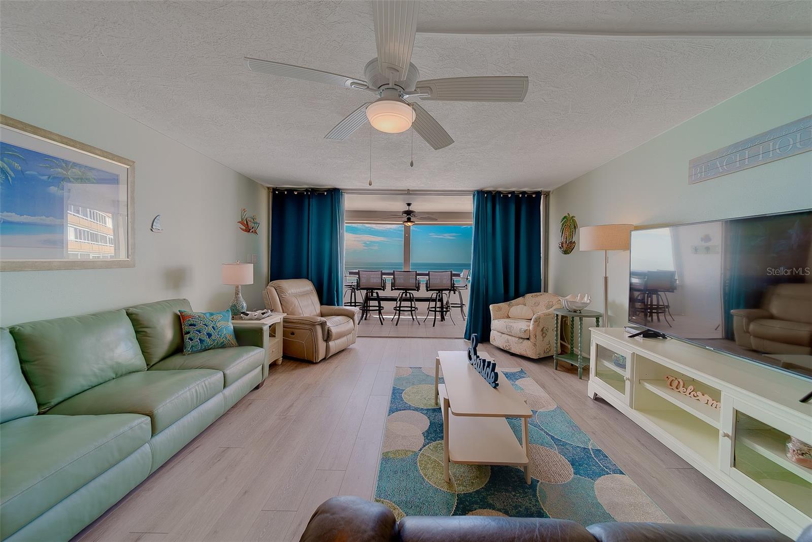 Image 17 of 67 For 17920 Gulf Boulevard 1205