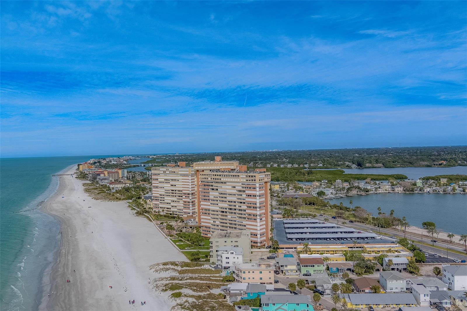 Image 57 of 67 For 17920 Gulf Boulevard 1205