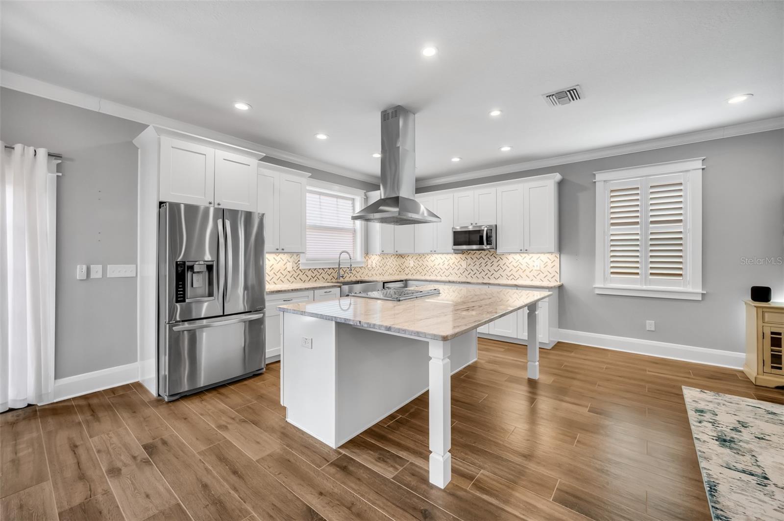 Image 24 of 29 For 319 Giddens Avenue