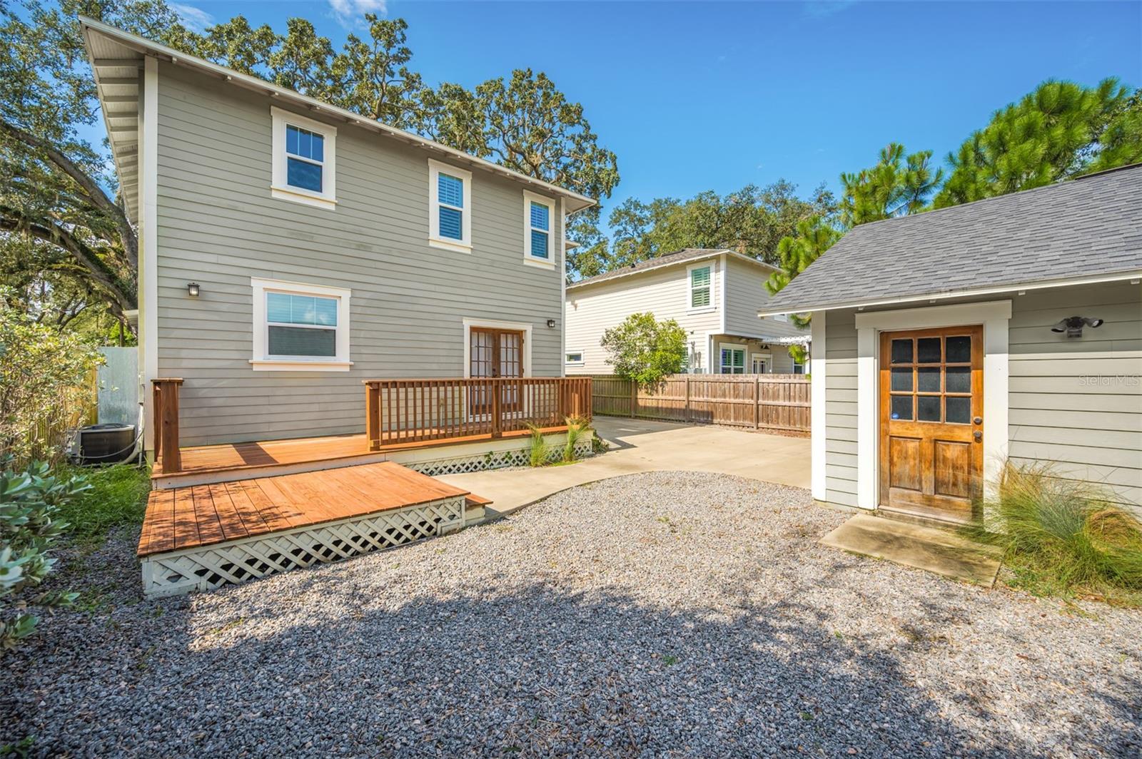 Image 3 of 29 For 319 Giddens Avenue