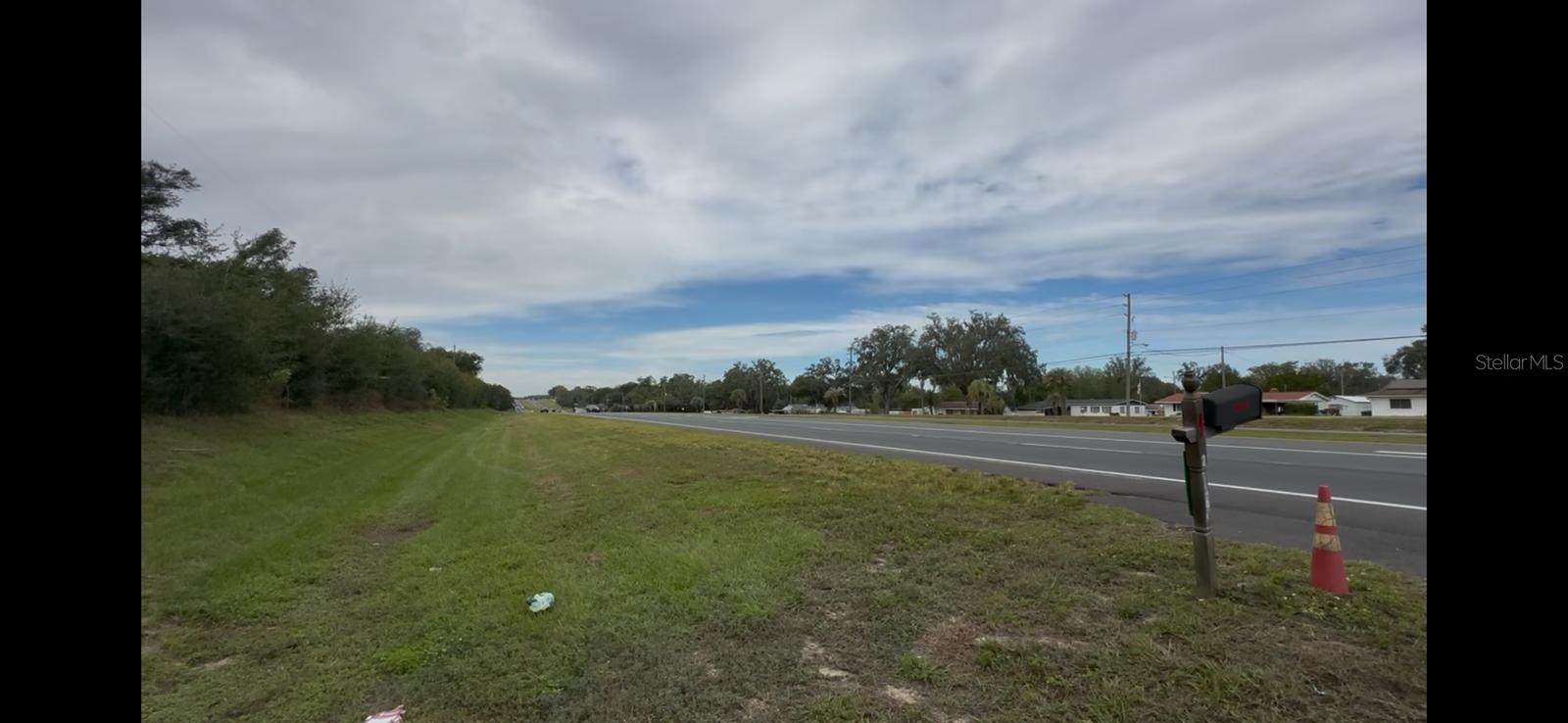 Image 20 of 25 For 27360 Cortez Boulevard