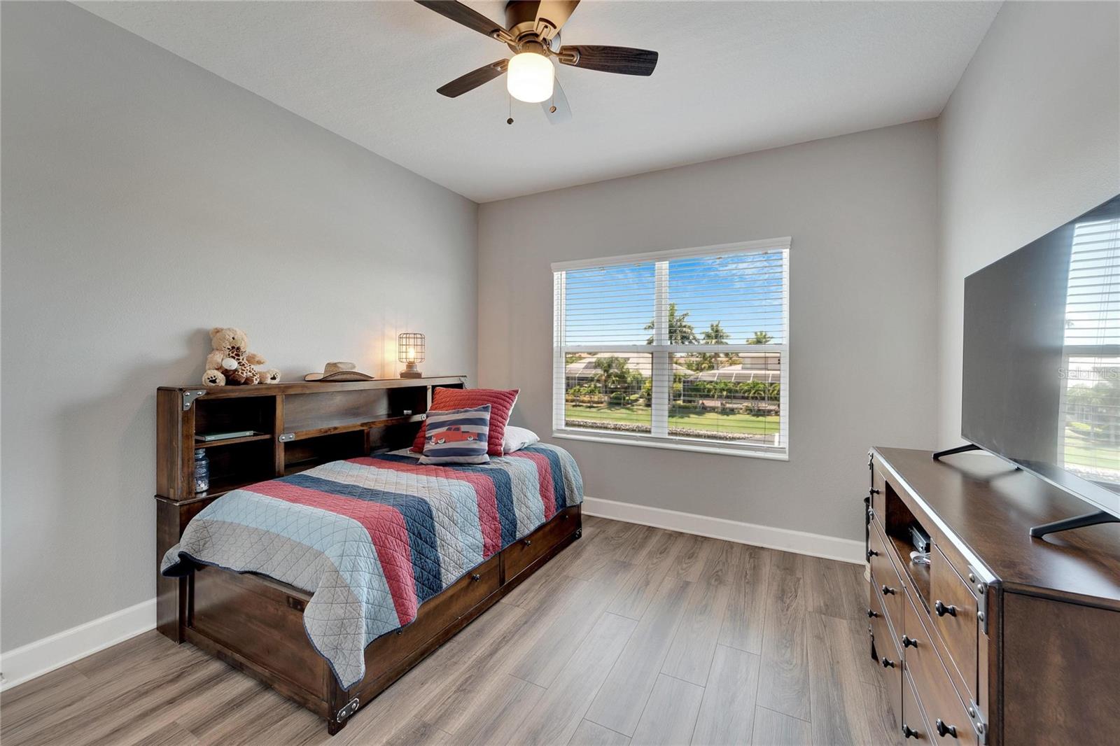 Image 40 of 62 For 5243 Wishing Arch Drive