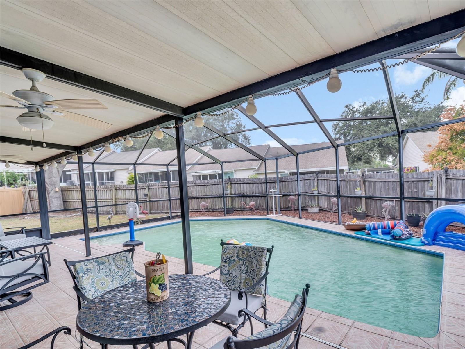 Image 25 of 61 For 3177 Montrose Place