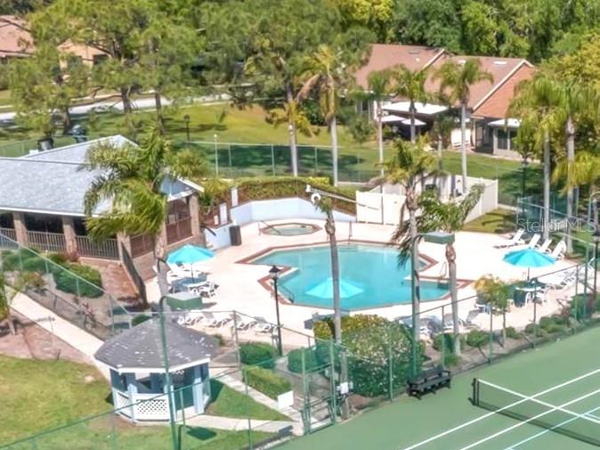 Image 58 of 61 For 3177 Montrose Place