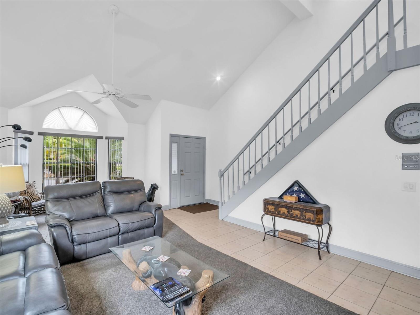 Image 6 of 61 For 3177 Montrose Place