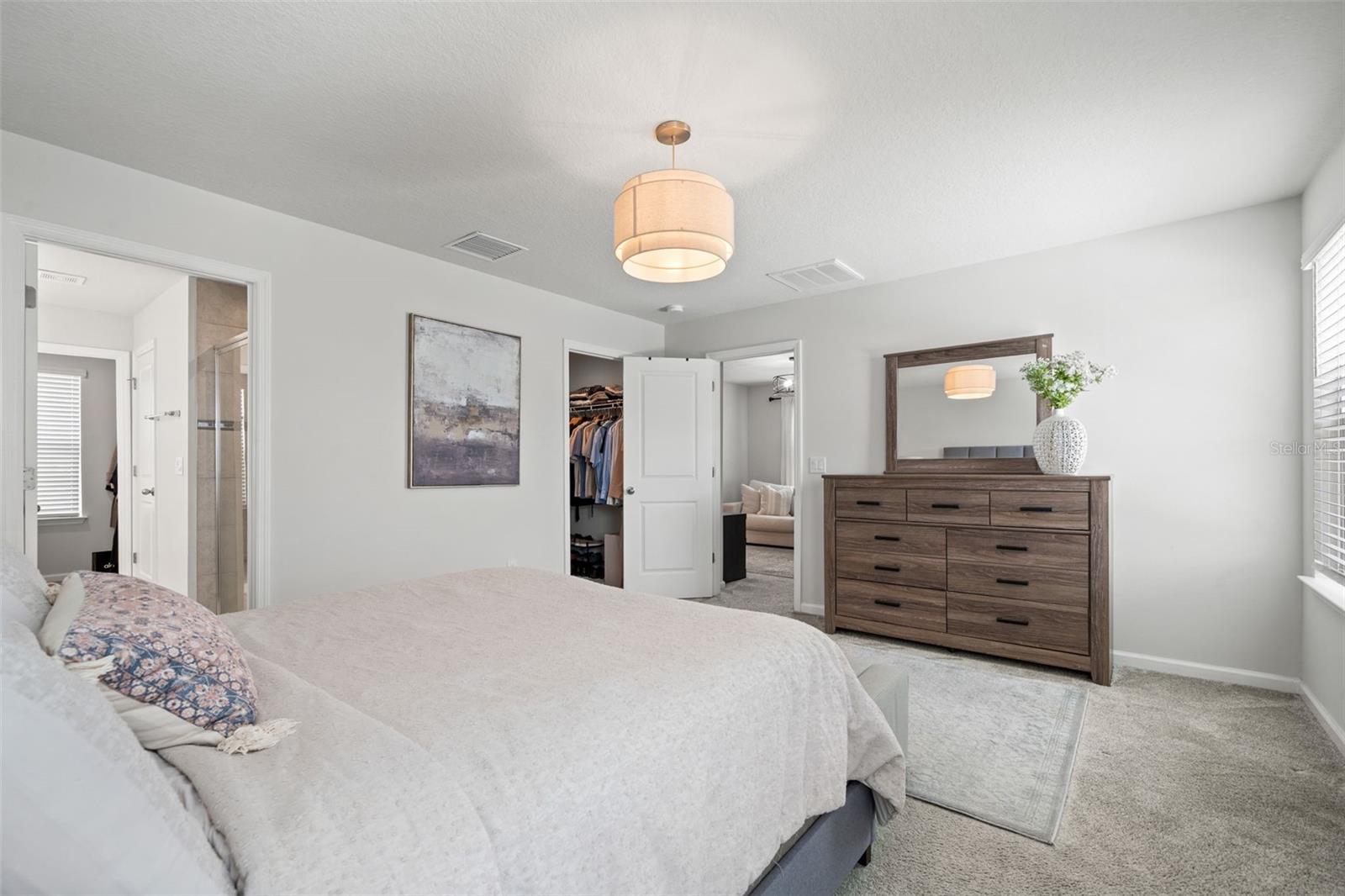 Image 16 of 34 For 17997 Dairy Farm Court