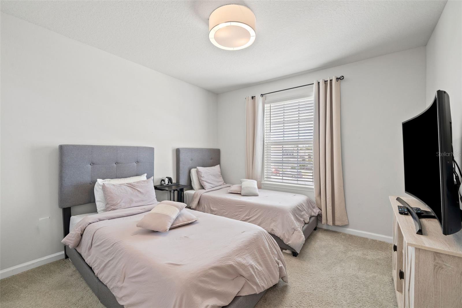 Image 20 of 34 For 17997 Dairy Farm Court