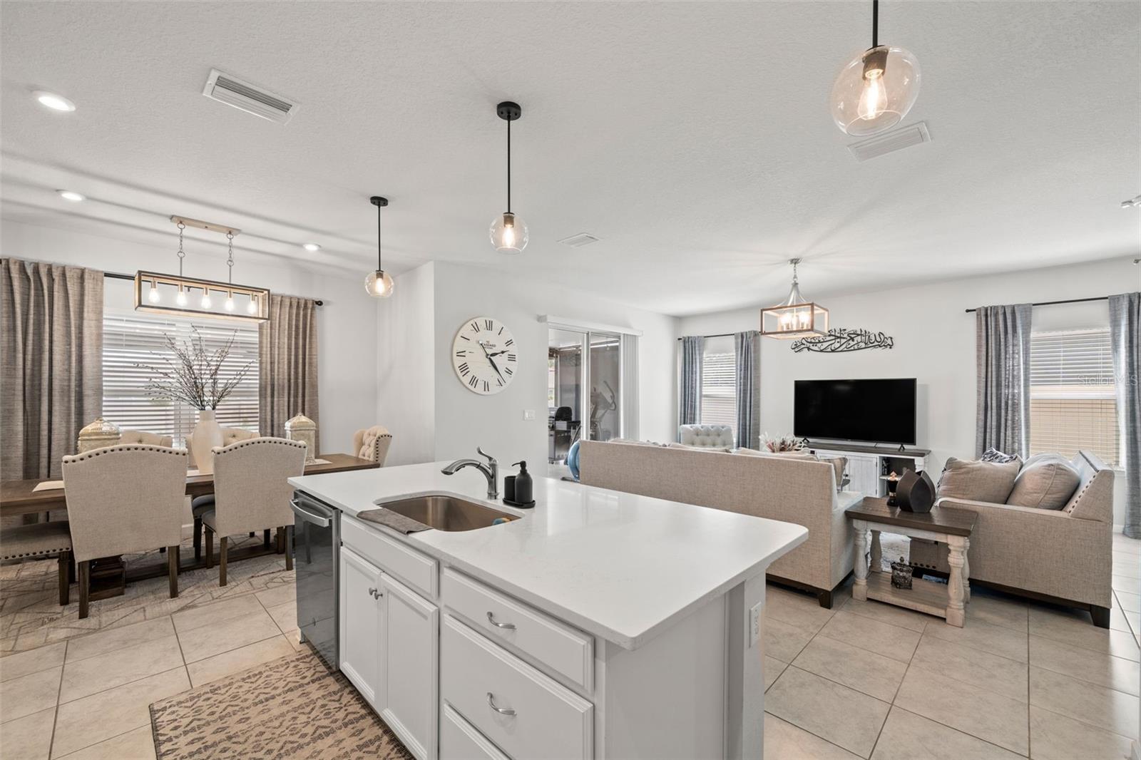 Image 9 of 34 For 17997 Dairy Farm Court