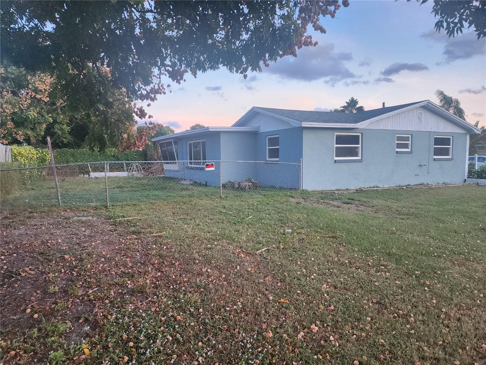 Image 3 of 14 For 7225 Deerfield Drive