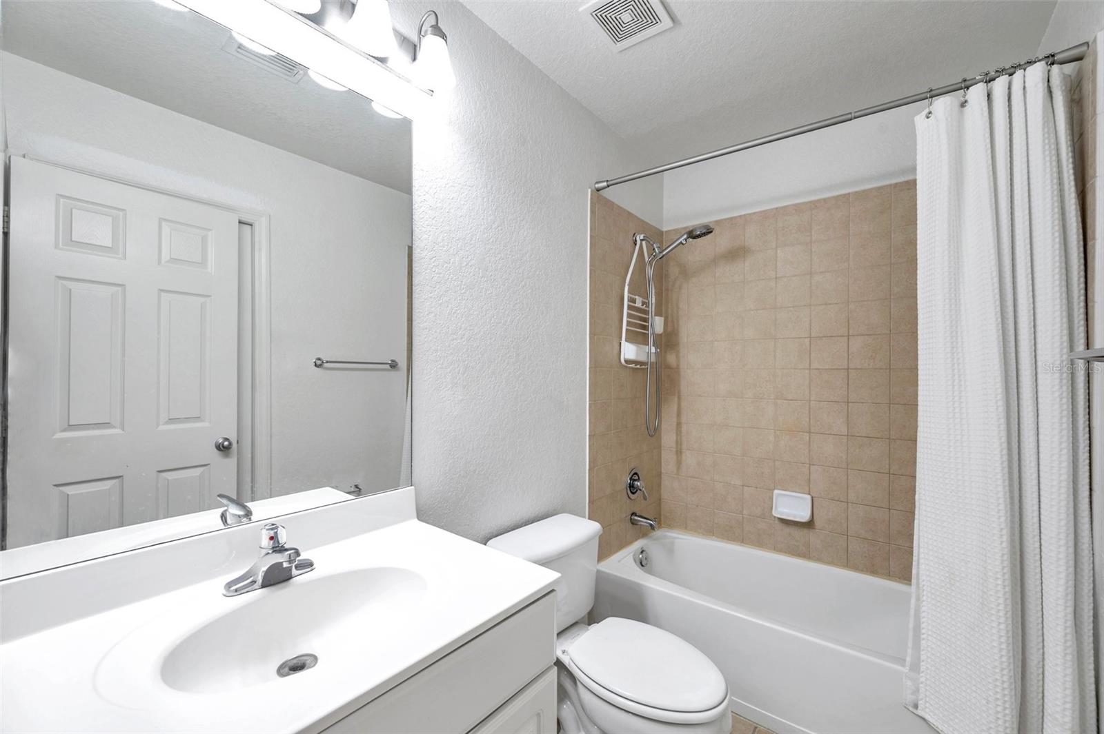 Image 23 of 47 For 113 Sherrill Street 113