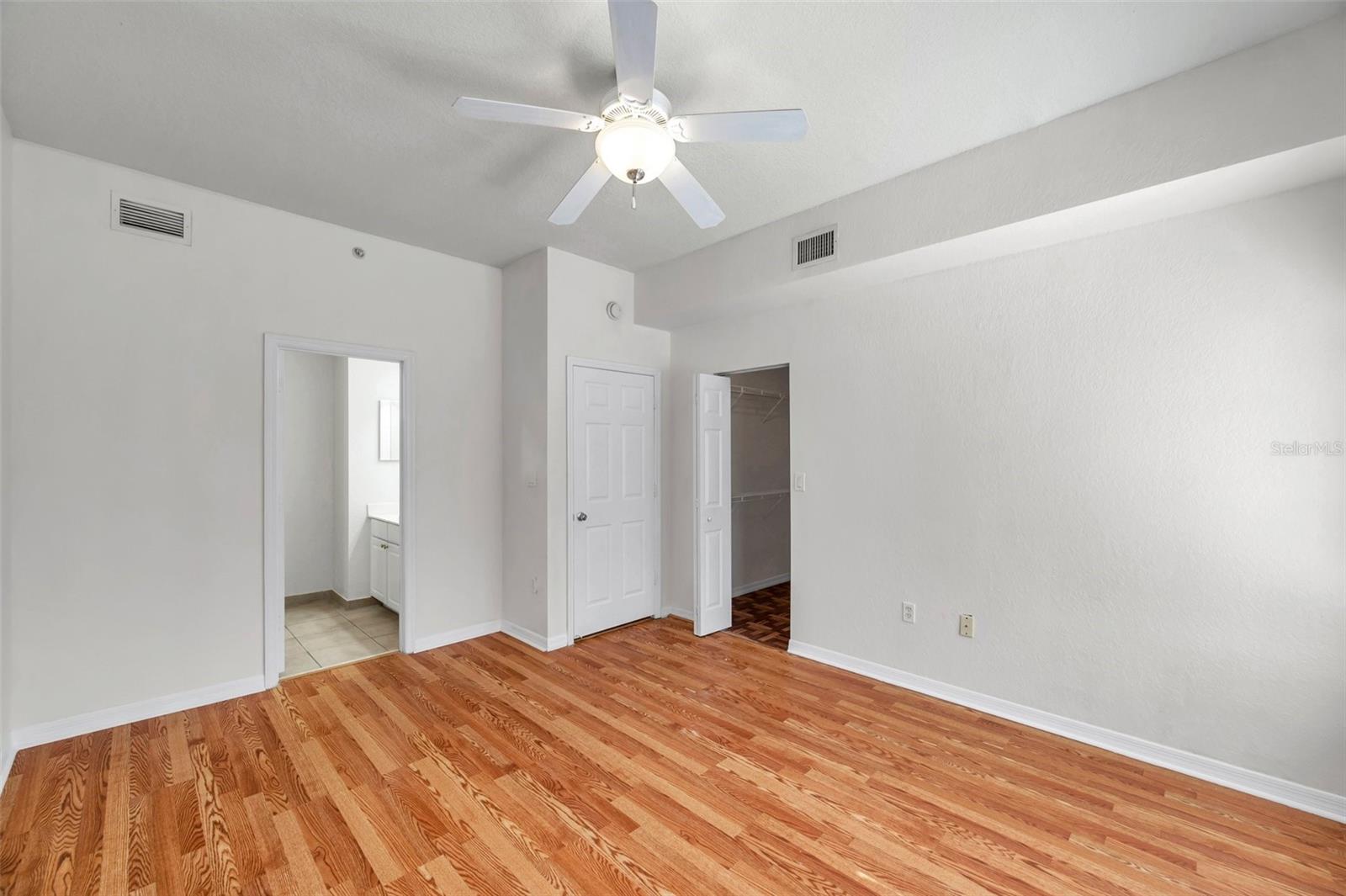 Image 33 of 47 For 113 Sherrill Street 113