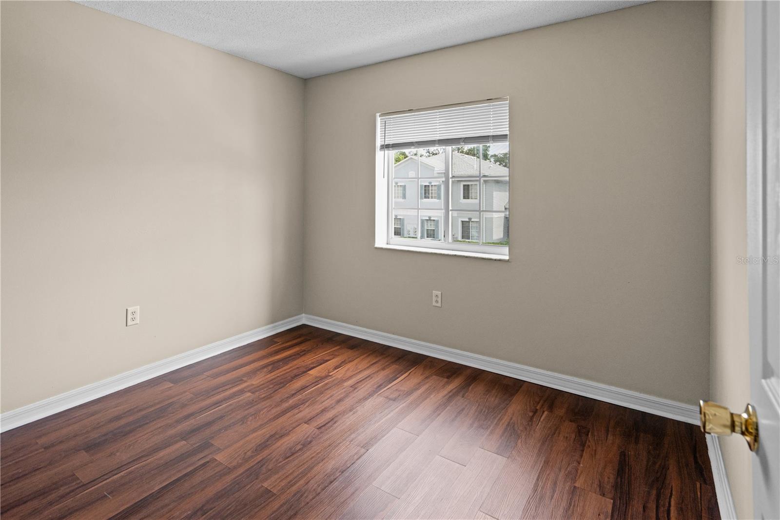 Image 9 of 16 For 4120 Gradstone Place