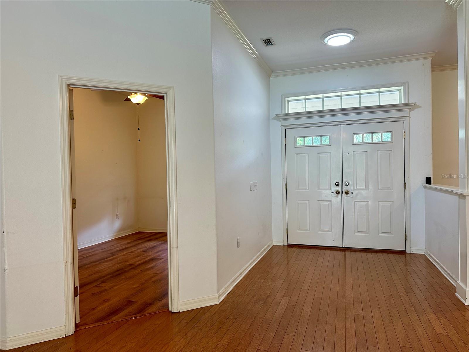 Image 16 of 72 For 5261 Waterwood Drive