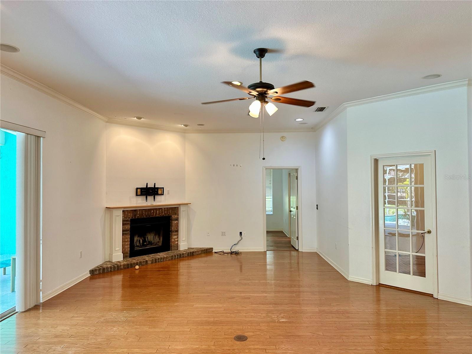 Image 18 of 72 For 5261 Waterwood Drive