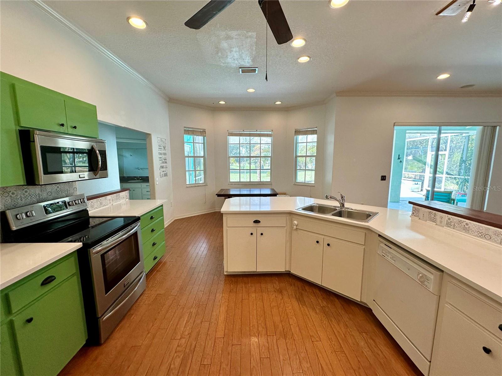 Image 24 of 72 For 5261 Waterwood Drive