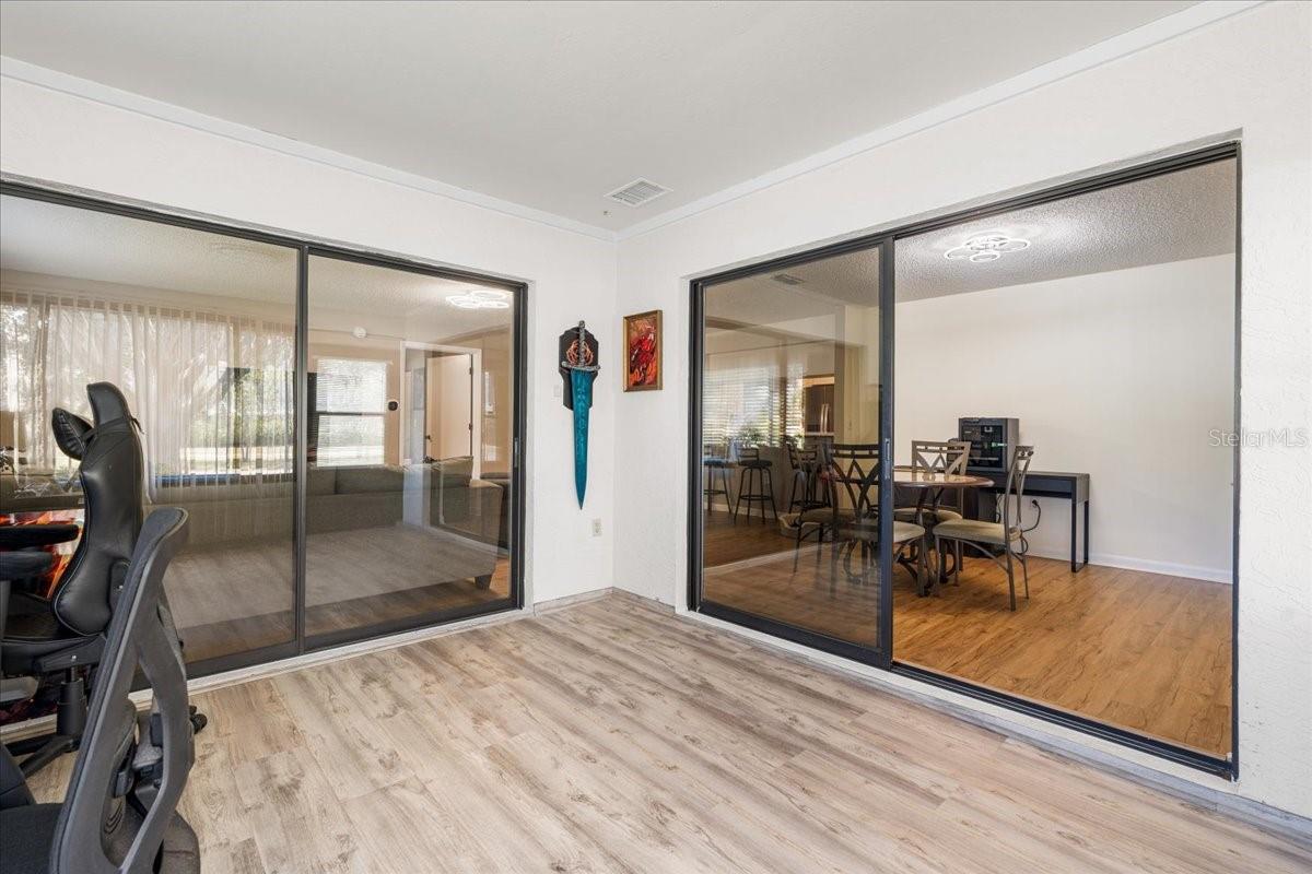 Image 10 of 39 For 2765 Countryside Boulevard 104