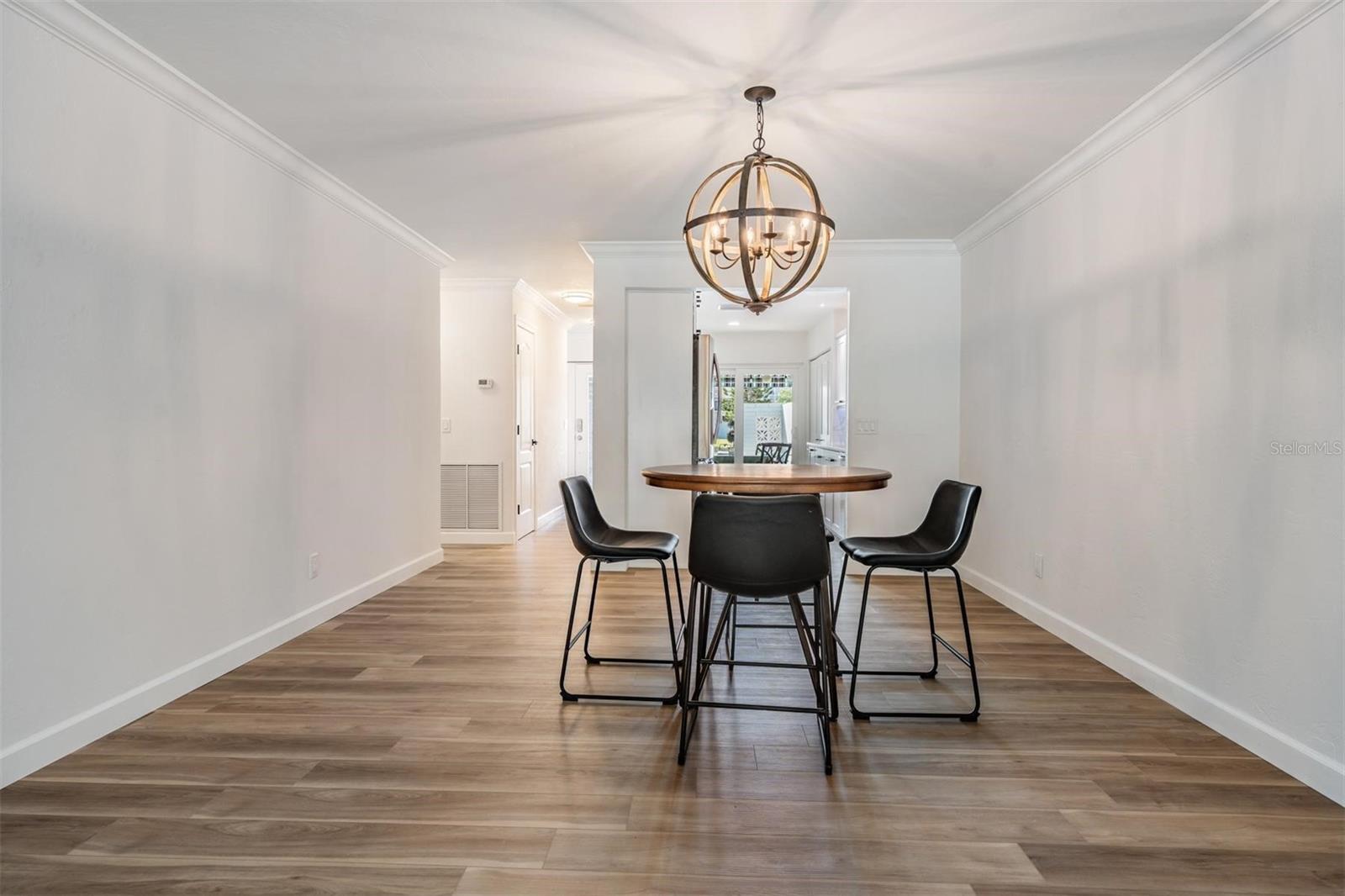 Image 5 of 27 For 127 Boca Ciega Point Boulevard N